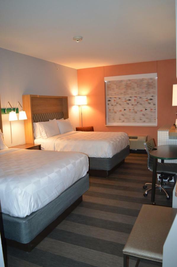 Holiday Inn Odessa By Ihg Εξωτερικό φωτογραφία